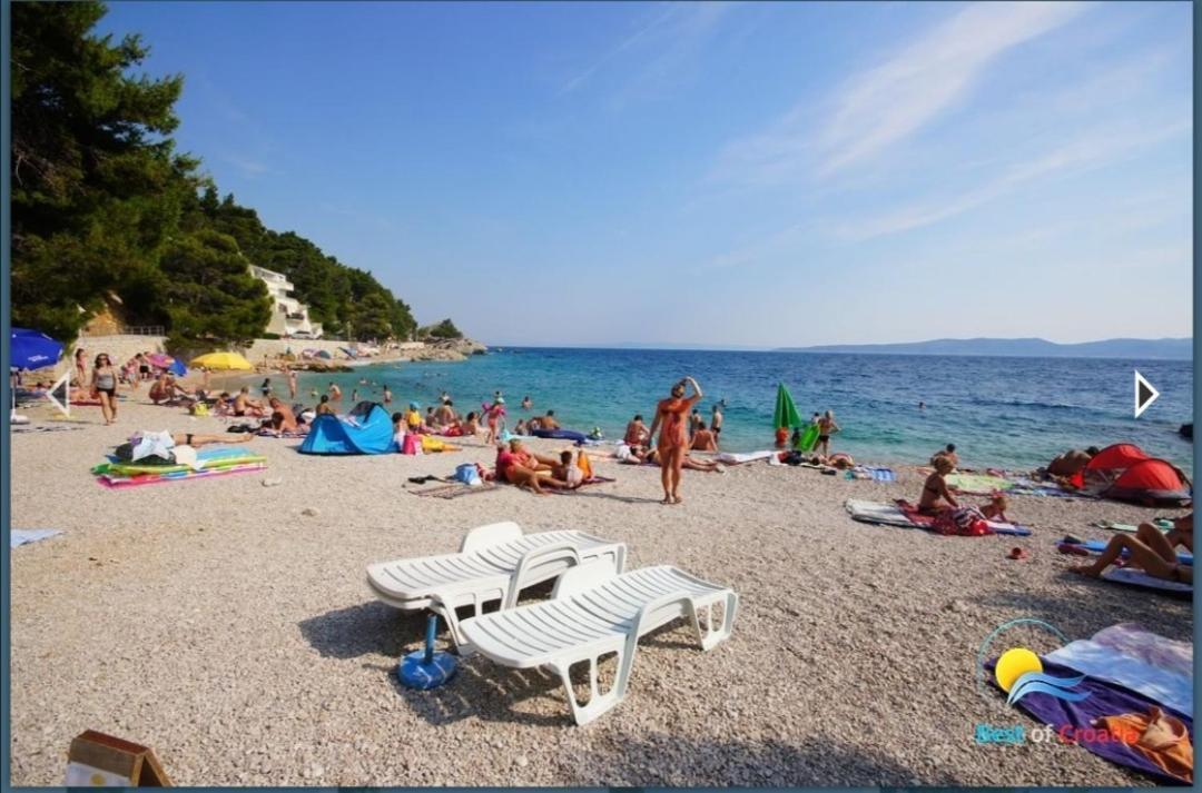 Apartmani Mares - 20 M From The Beach Brela Exterior foto