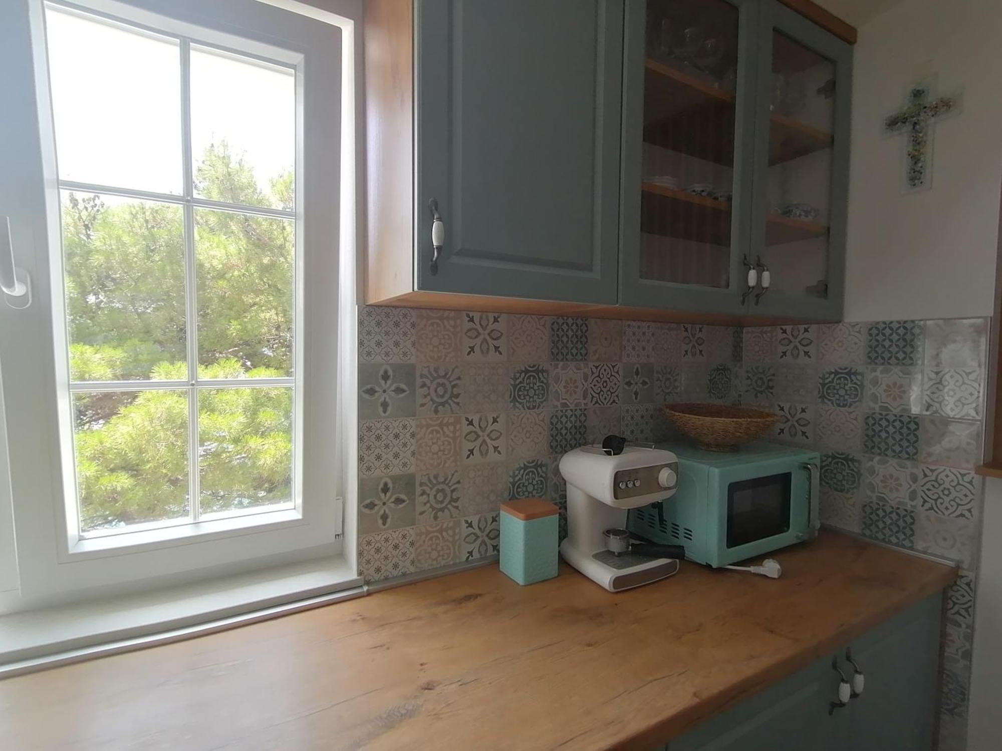 Apartmani Mares - 20 M From The Beach Brela Exterior foto